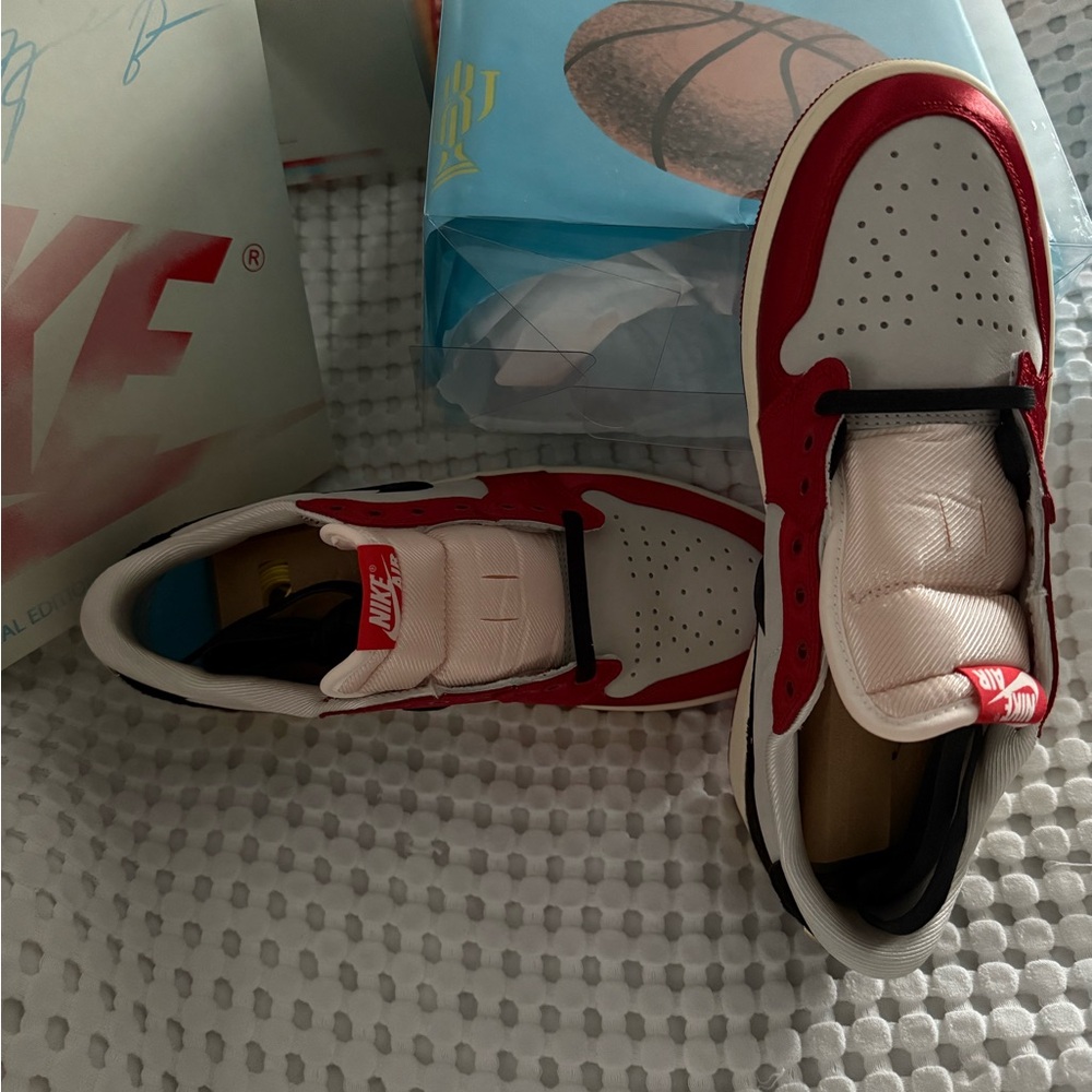 Nike Men’s Red and White Sneakers
